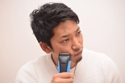 髭剃り.jpg
